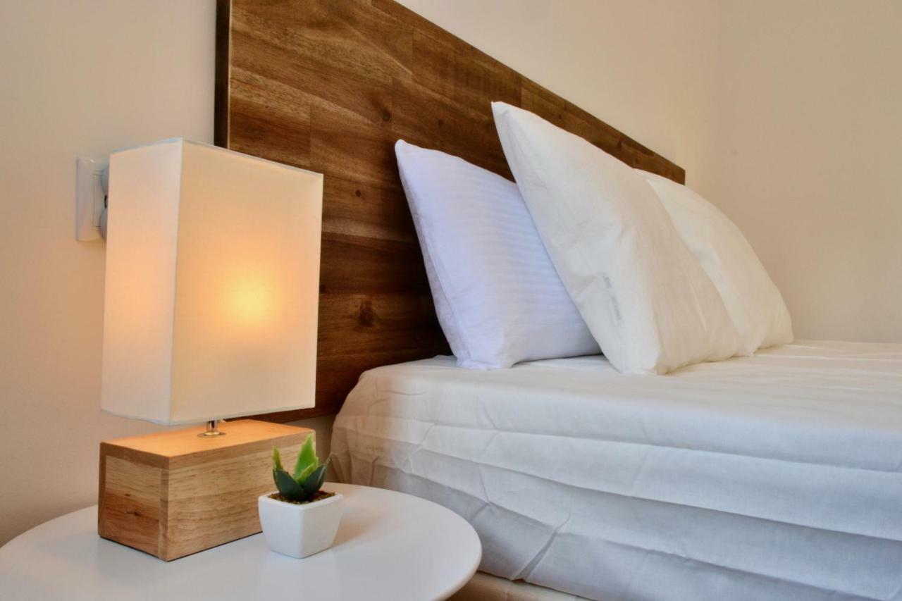 Hola Valencia - Holiday Apartments Εξωτερικό φωτογραφία