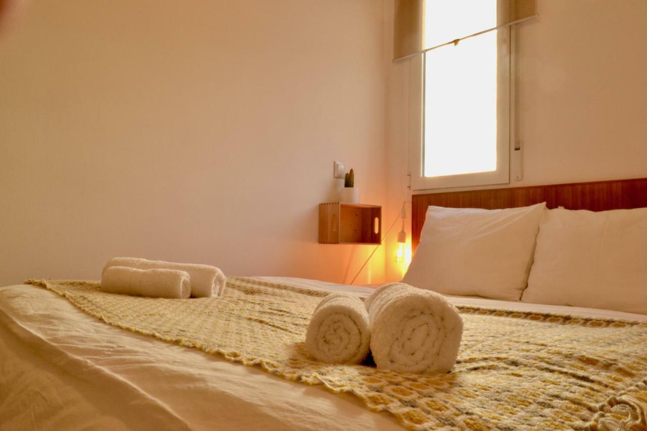 Hola Valencia - Holiday Apartments Εξωτερικό φωτογραφία