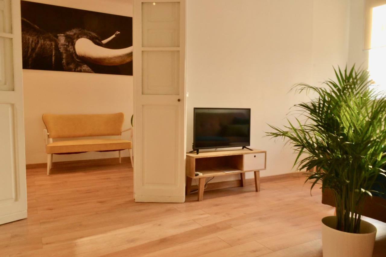 Hola Valencia - Holiday Apartments Εξωτερικό φωτογραφία